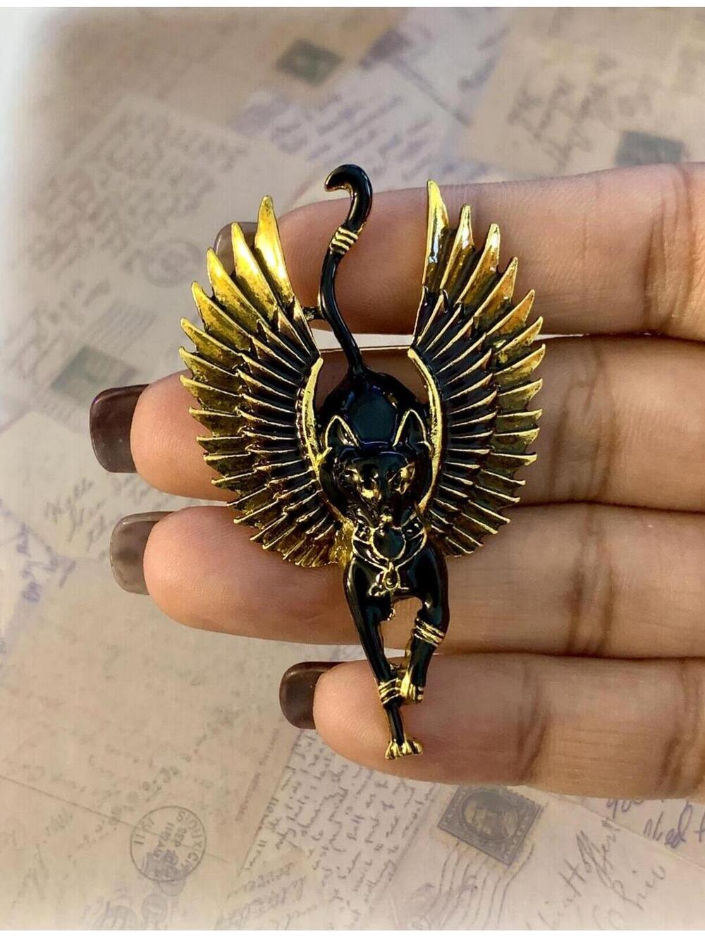 Black Enamel Winged Cat Egyptian Revival Brooch Yellow Metallic - Picture 4 of 4